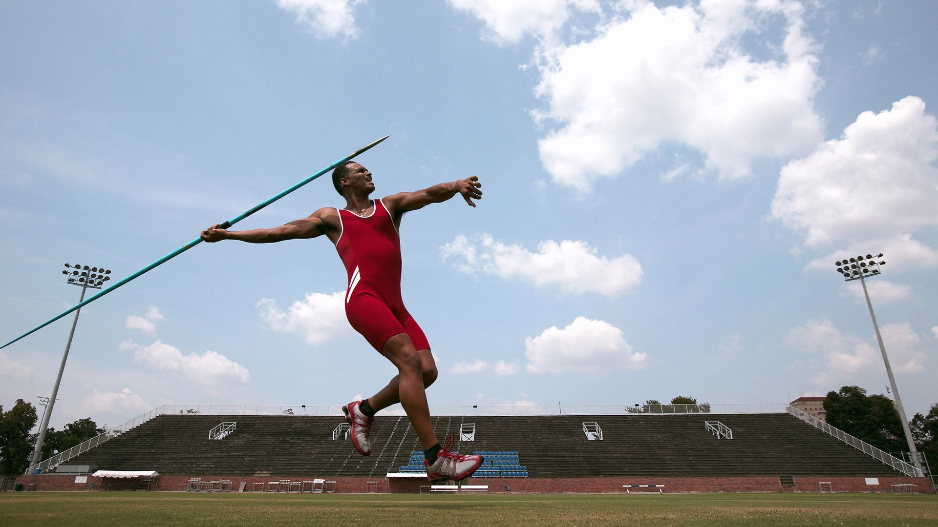 kaiyun sports-墨西哥骑手吉塔·日特科维奇荣获2024年最佳障碍赛骑手奖,表彰其卓越表现。