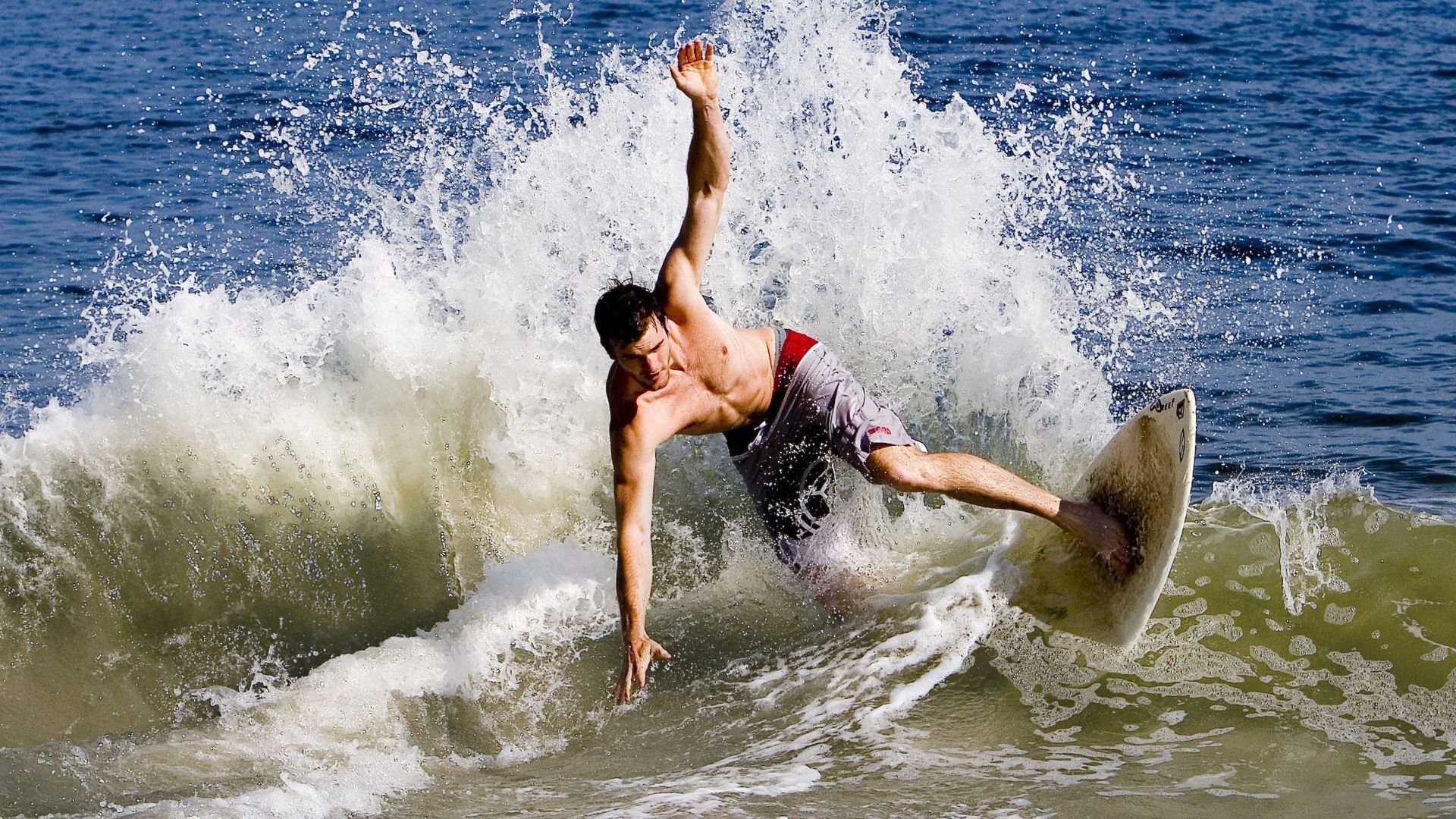 开云体育下载APP-深度解析排球一传技术进化过程，排球一传训练方法视频教程